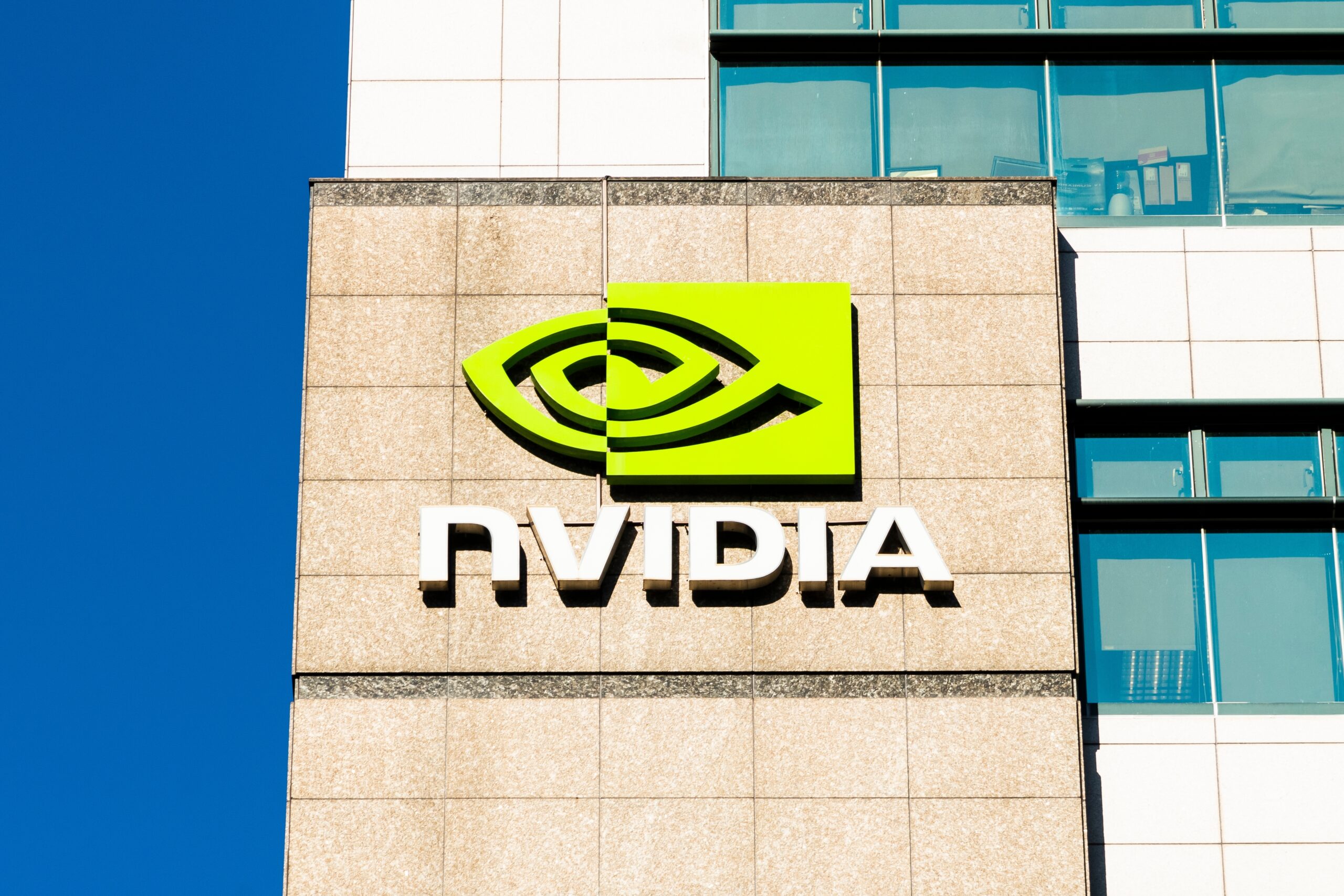 NVIDIA Shares Edge Up 0.2% as Analysts Flag Undervaluation