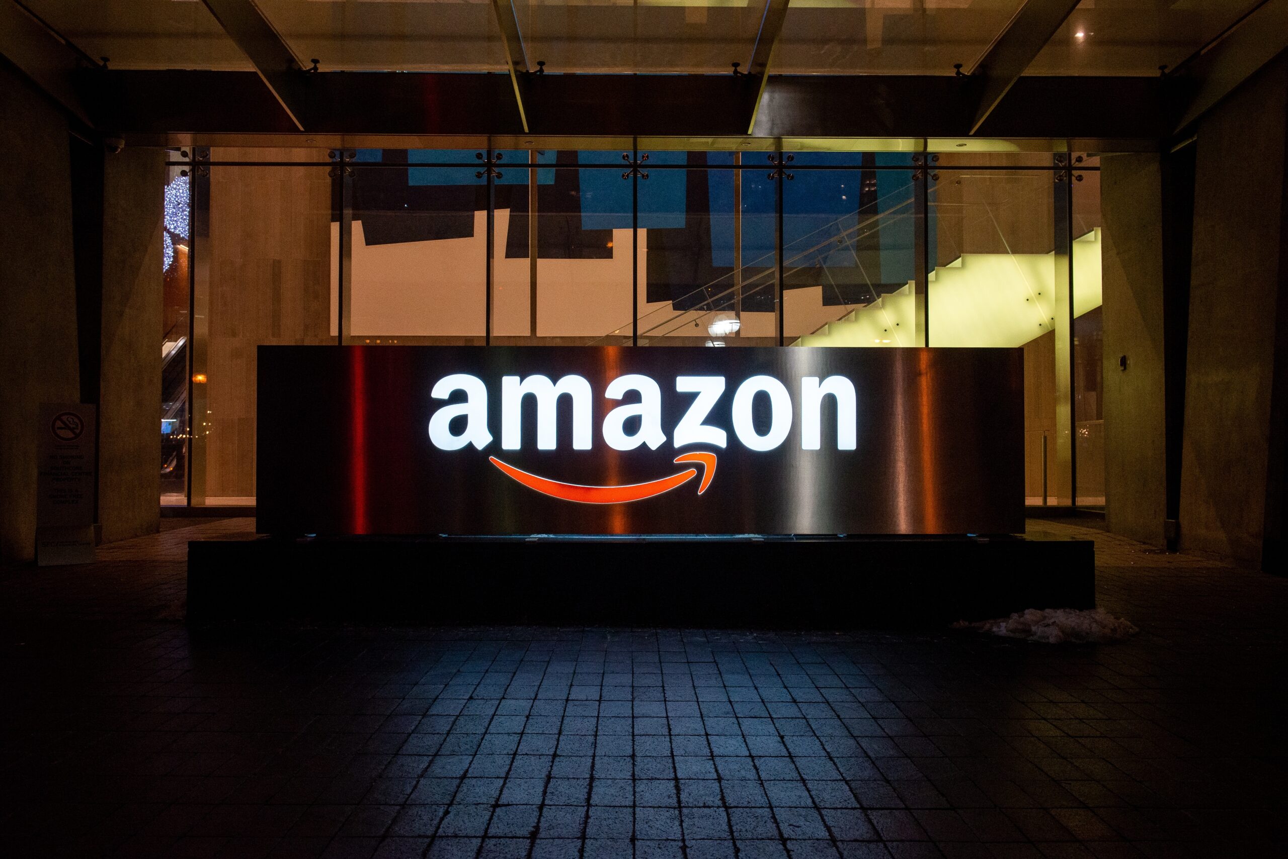 Globalstar Surges 13% on Amazon Takeover Bid