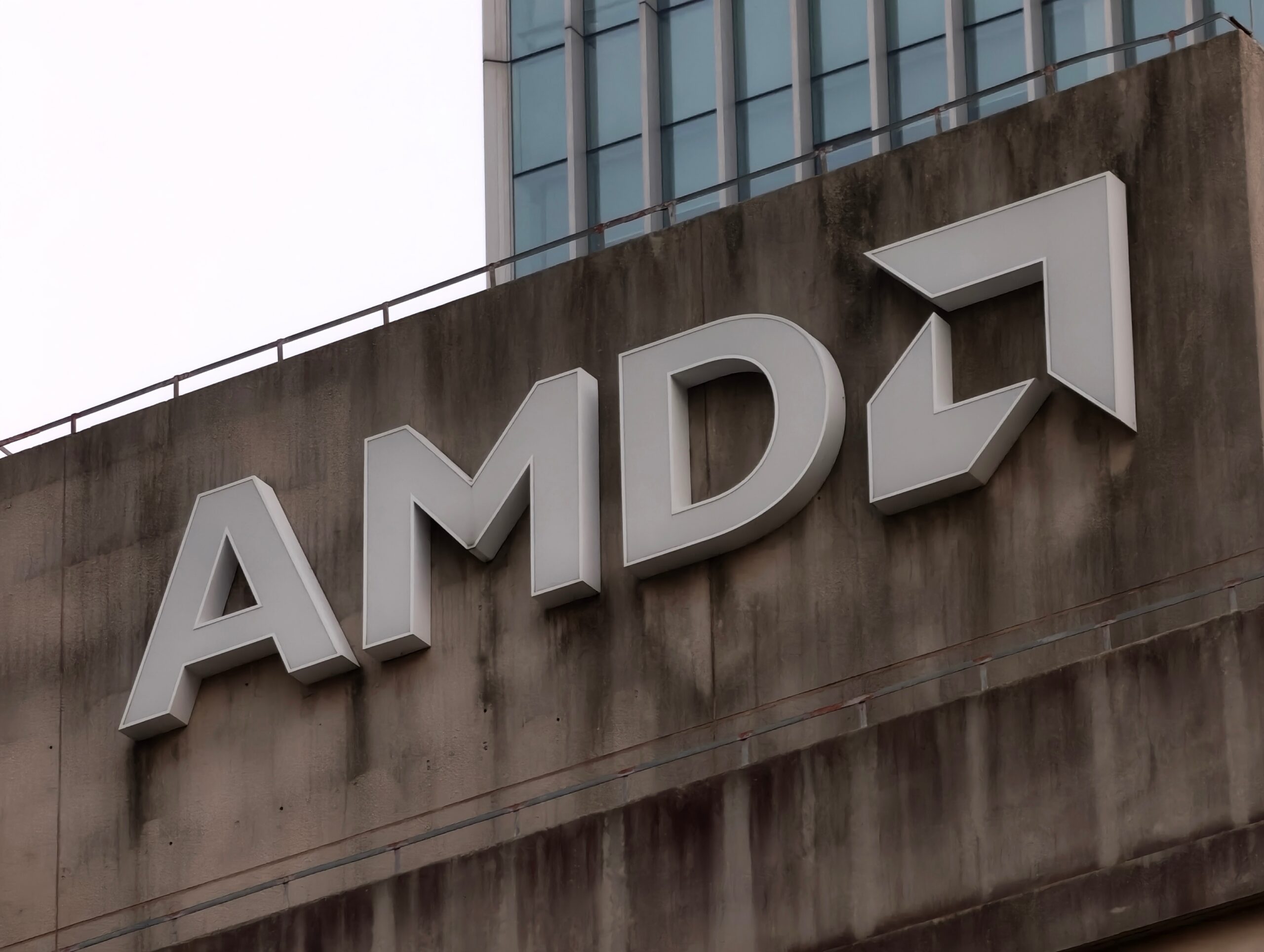 AMD Shares Hit Record High in Longest Winning Streak Since 2005